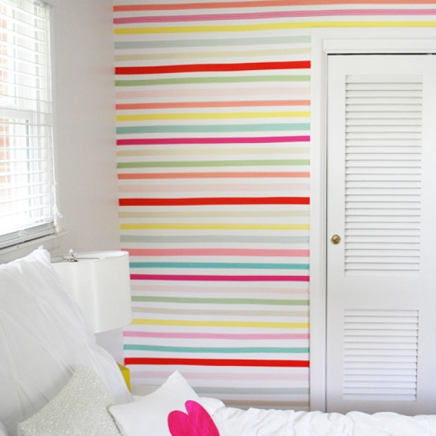 washi-tape-home-decor-striped-washi-tape-wall-Anne-Kelle